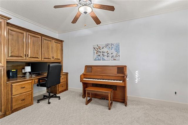 5314 W 164th Place, Overland Park, KS 66085