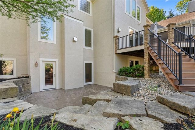 5314 W 164th Place, Overland Park, KS 66085