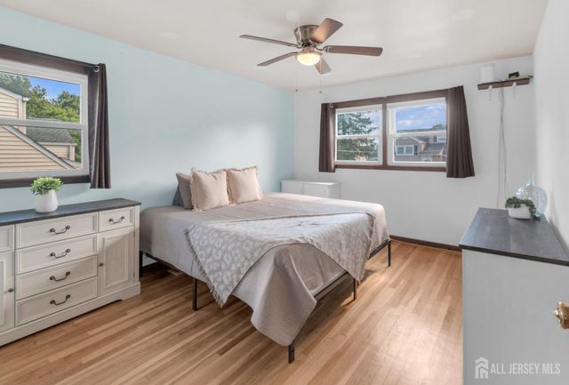 4 Carter Place, Sayreville, NJ 08859