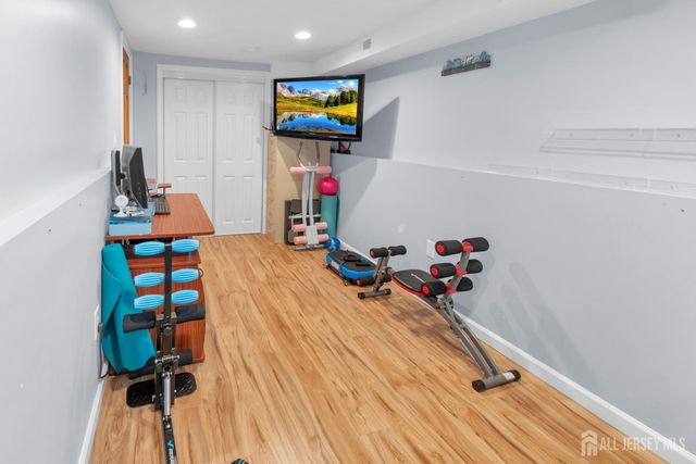 4 Carter Place, Sayreville, NJ 08859