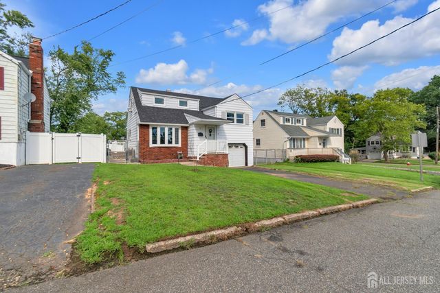 4 Carter Place, Sayreville, NJ 08859