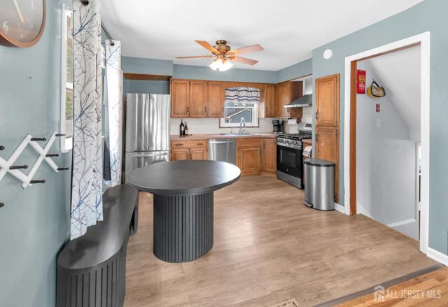 4 Carter Place, Sayreville, NJ 08859