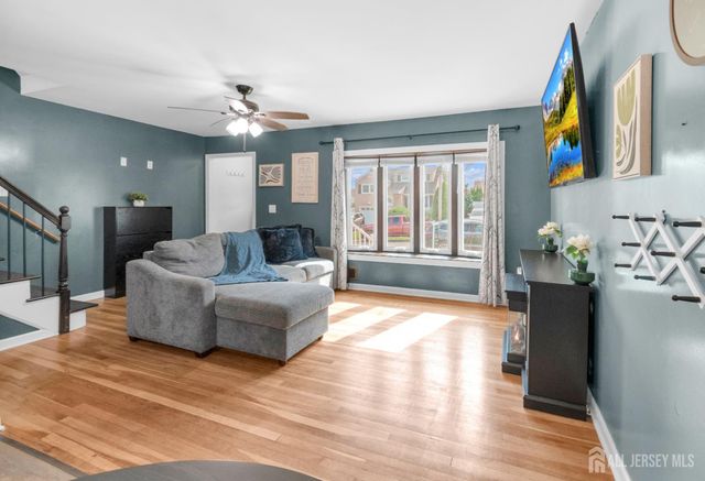 4 Carter Place, Sayreville, NJ 08859