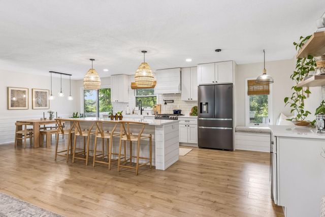 271 Heather Lane, Long Lake, MN 55356
