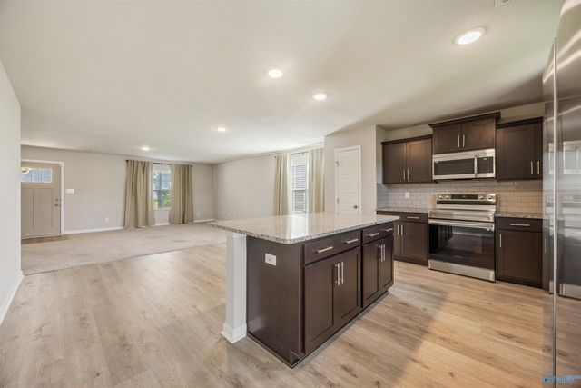 122 Domingues Avenue, Meridianville, AL 35759
