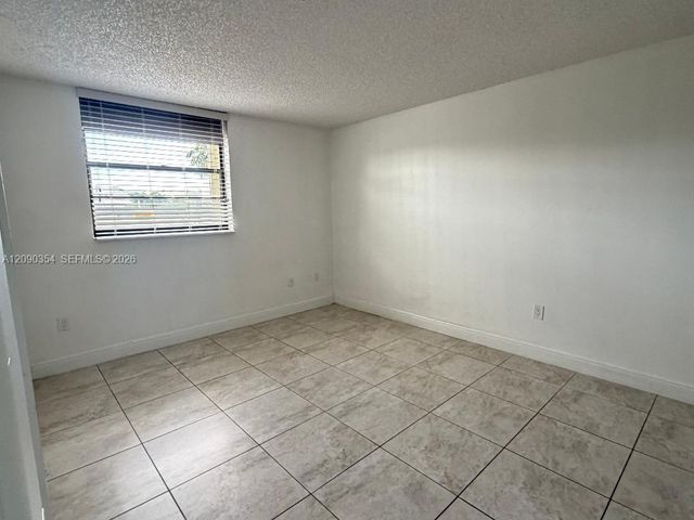 10975 SW 107th Street 313, Miami, FL 33176
