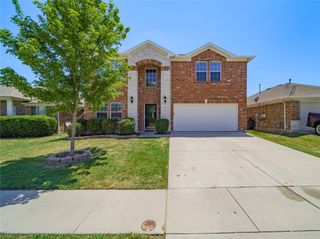 4016 Summerhill Lane, Fort Worth, TX 76244