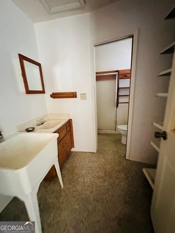 111 Maple Wood Lane, Cleveland, GA 30528