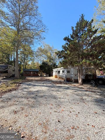 111 Maple Wood Lane, Cleveland, GA 30528