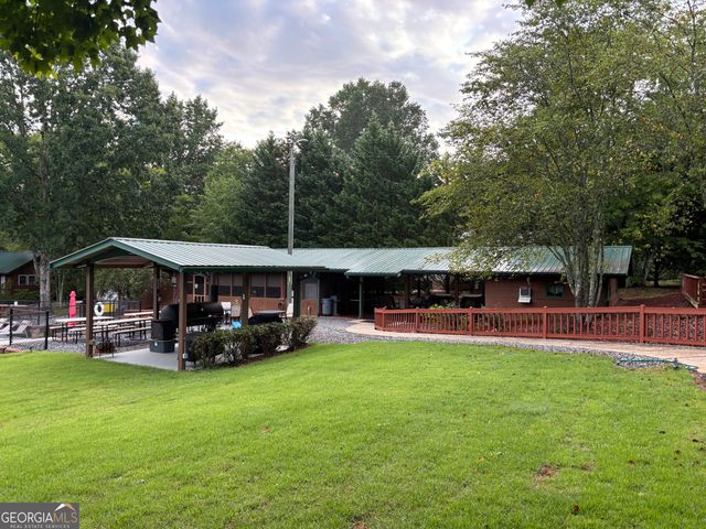 111 Maple Wood Lane, Cleveland, GA 30528