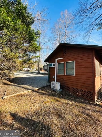 111 Maple Wood Lane, Cleveland, GA 30528