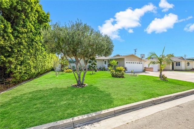 11812 Peacock Court, Garden Grove, CA 92841