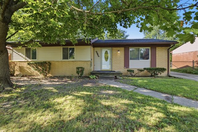 42039 Arthur Street, Belleville, MI 48111