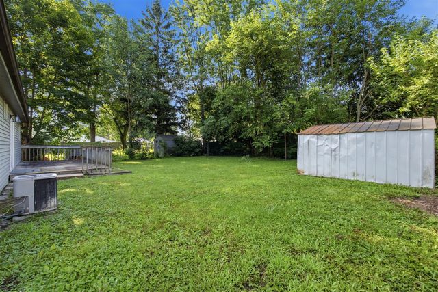 42039 Arthur Street, Belleville, MI 48111