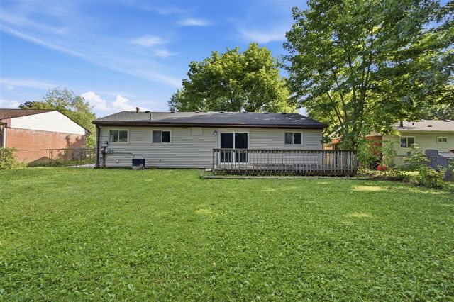 42039 Arthur Street, Belleville, MI 48111