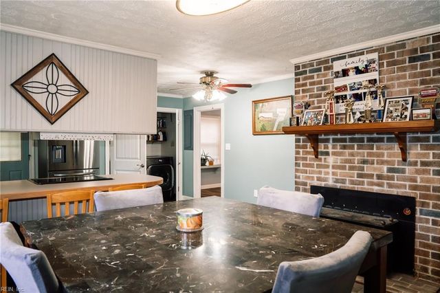 5257 Chestnut Fork RD, Gloucester, VA 23061