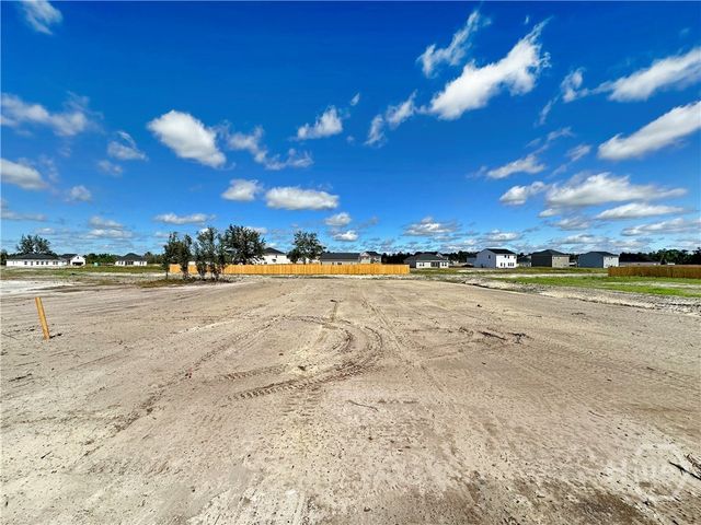 1007 Buckhead Loop SE, Allenhurst, GA 31301