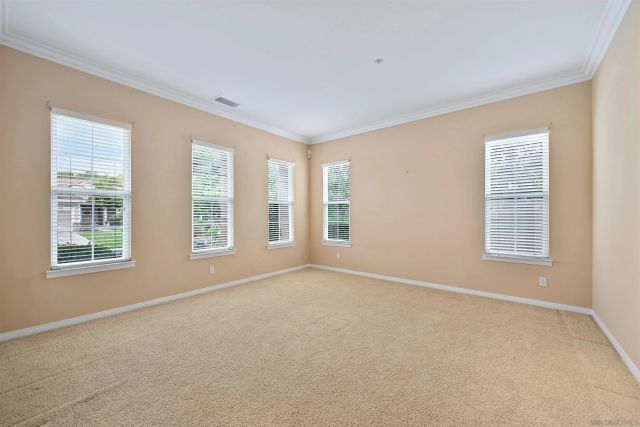 2116 Kirkcaldy, Fallbrook, CA 92028