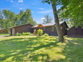 1435 White Cloud Drive, Isle, MN 56342