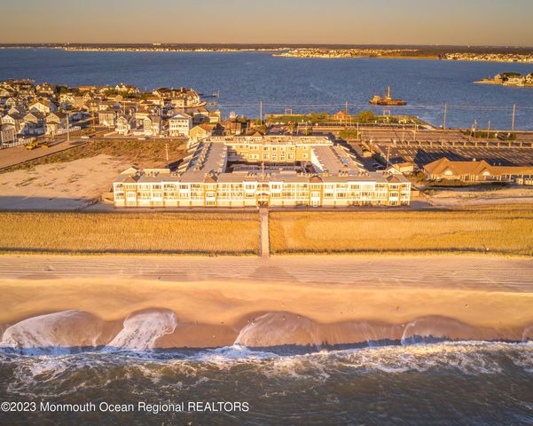 438 N Route 35 5302, Mantoloking, NJ 08738