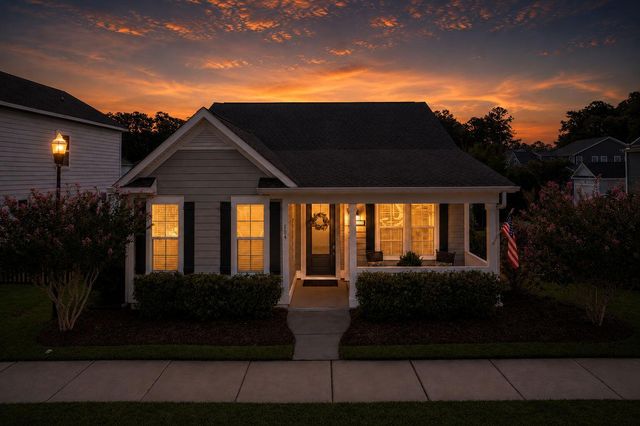 104 Starling Street, Summerville, SC 29483