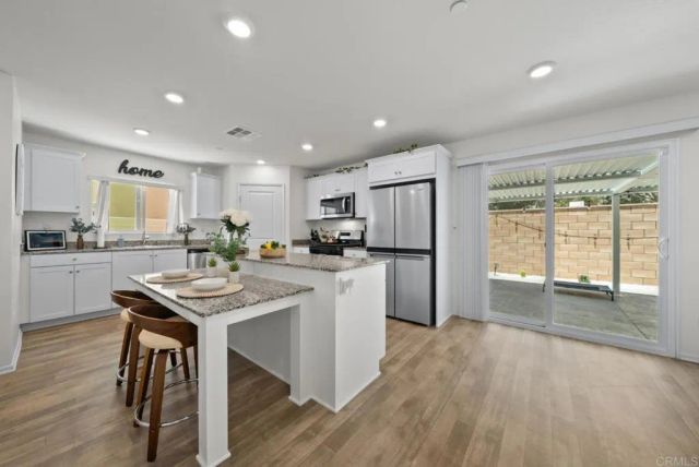30468 Altima Court, Winchester, CA 92596