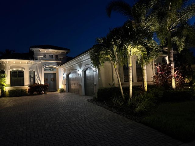 9788 Bozzano Drive, Delray Beach, FL 33446