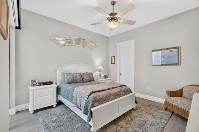 9788 Bozzano Drive, Delray Beach, FL 33446