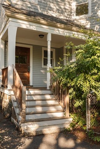 4 Hurlbut Street, Cambridge, MA 02138