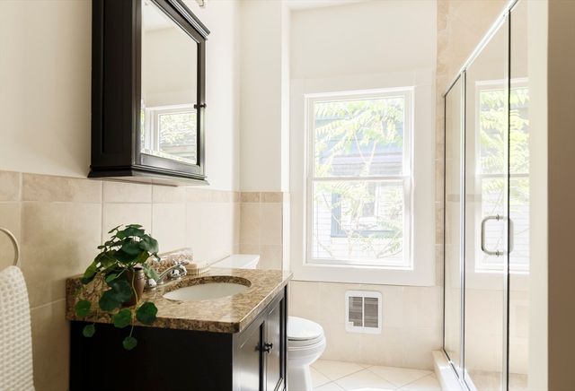 4 Hurlbut Street, Cambridge, MA 02138