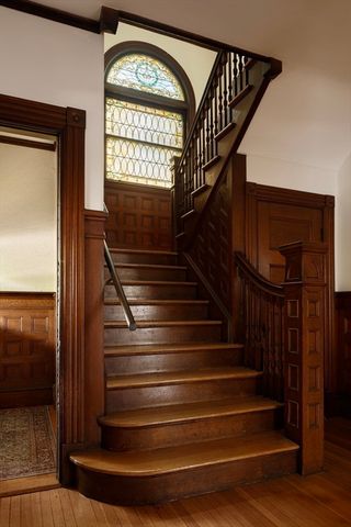 4 Hurlbut Street, Cambridge, MA 02138
