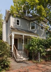 4 Hurlbut Street, Cambridge, MA 02138