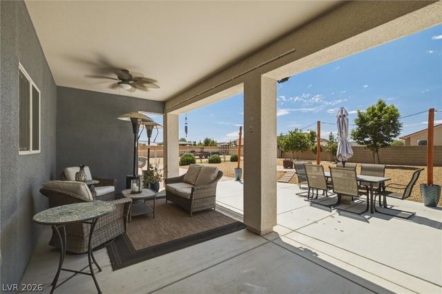 4951 East Parkwood Drive, Pahrump, NV 89061