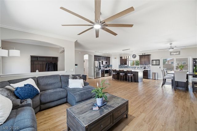 4951 East Parkwood Drive, Pahrump, NV 89061