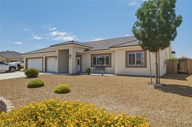 4951 East Parkwood Drive, Pahrump, NV 89061