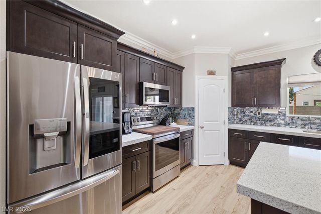 4951 East Parkwood Drive, Pahrump, NV 89061