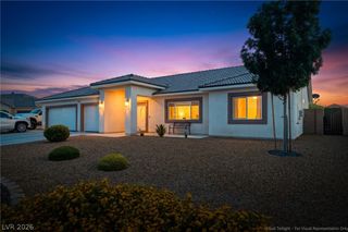 4951 East Parkwood Drive, Pahrump, NV 89061