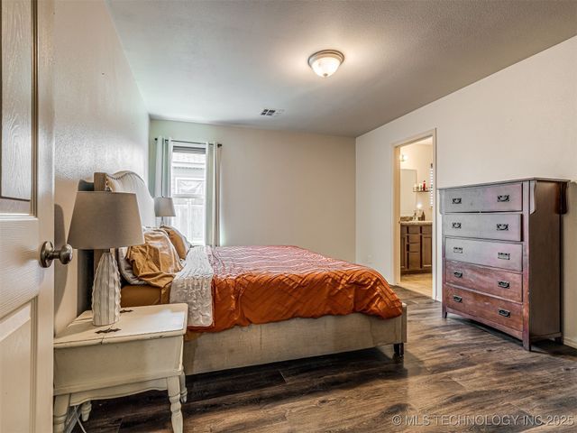 6606 N 128 East Avenue, Owasso, OK 74055