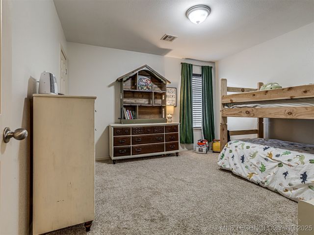 6606 N 128 East Avenue, Owasso, OK 74055