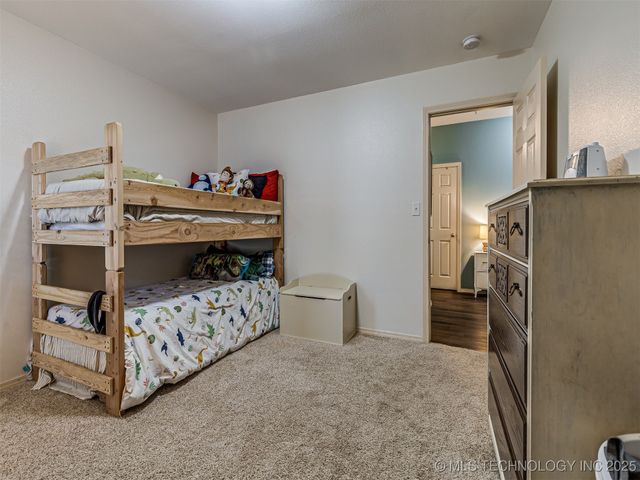 6606 N 128 East Avenue, Owasso, OK 74055