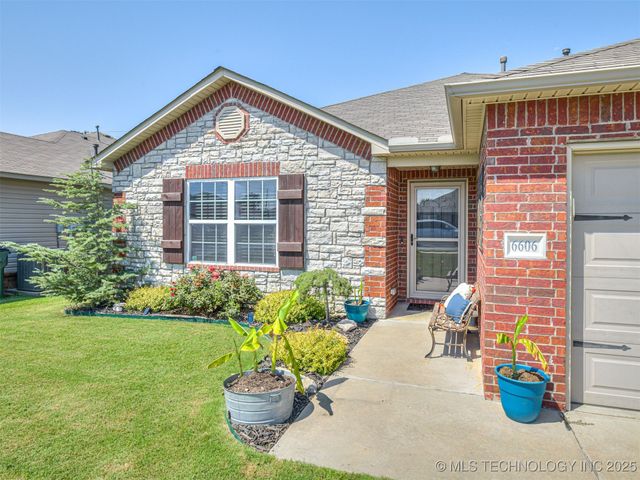 6606 N 128 East Avenue, Owasso, OK 74055