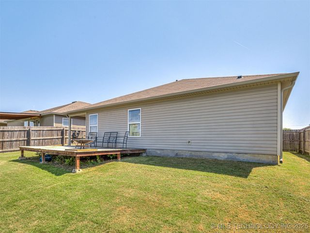 6606 N 128 East Avenue, Owasso, OK 74055