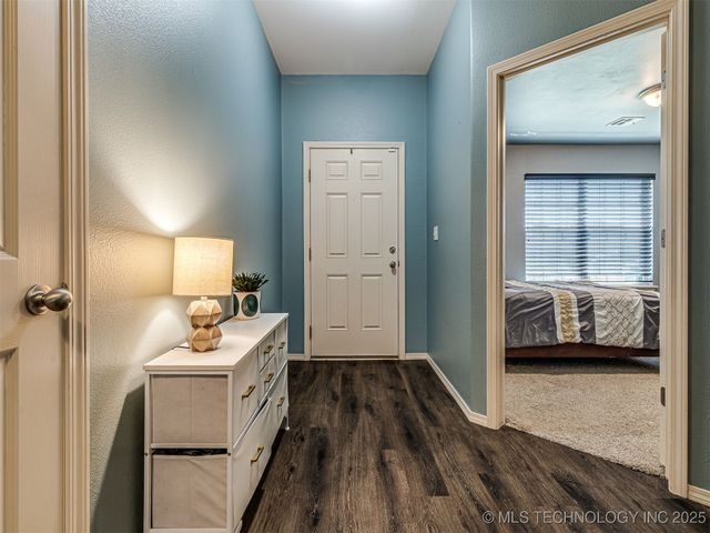 6606 N 128 East Avenue, Owasso, OK 74055