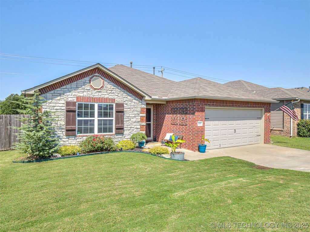 6606 N 128 East Avenue, Owasso, OK 74055