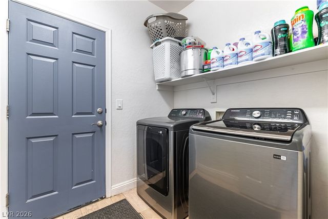 4064 Russian Rider Drive, Las Vegas, NV 89122