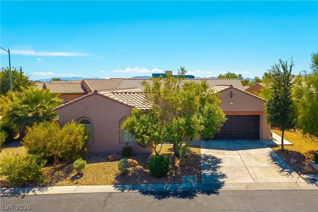 4064 Russian Rider Drive, Las Vegas, NV 89122