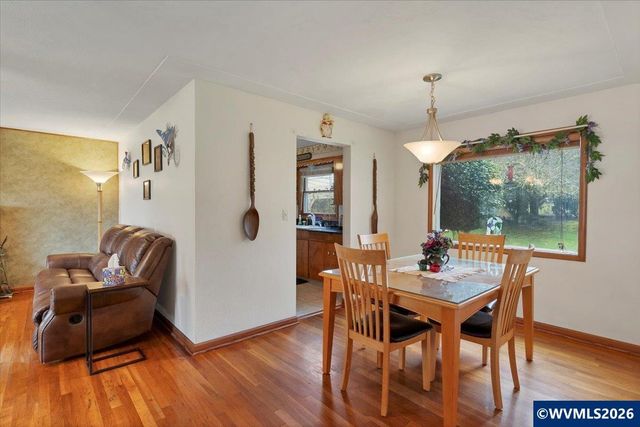 4239 Oakman St S, Salem, OR 97302