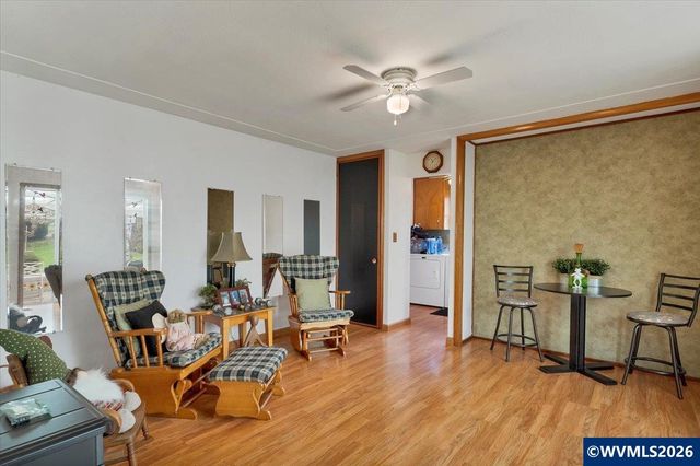 4239 Oakman St S, Salem, OR 97302