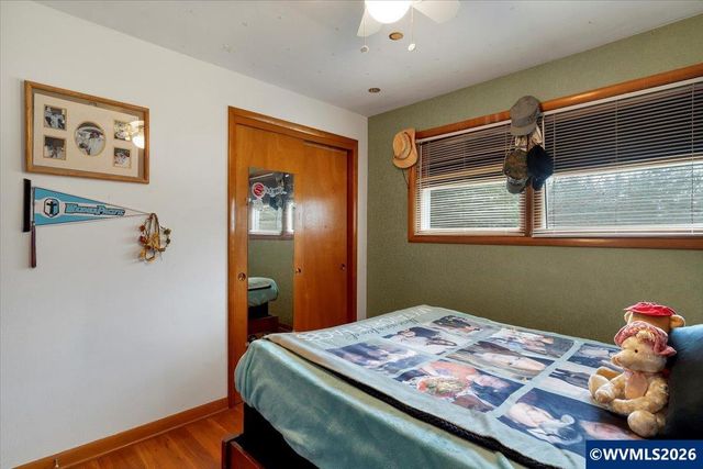 4239 Oakman St S, Salem, OR 97302