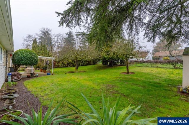 4239 Oakman St S, Salem, OR 97302